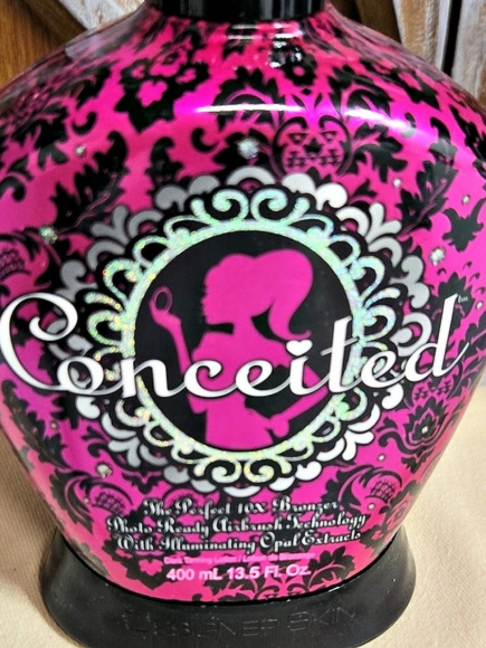 Conceited Body Oil Pink & Black 13.5 fl oz NWT - Picture 2 of 8